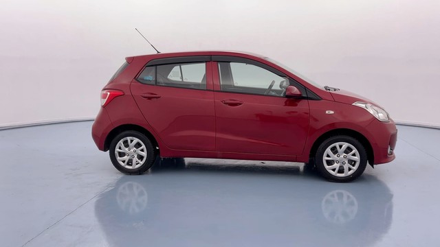 Second-hand 2017 Hyundai Grand i10 1.2 Kappa Sportz BSIV for sale in Kanpur-2