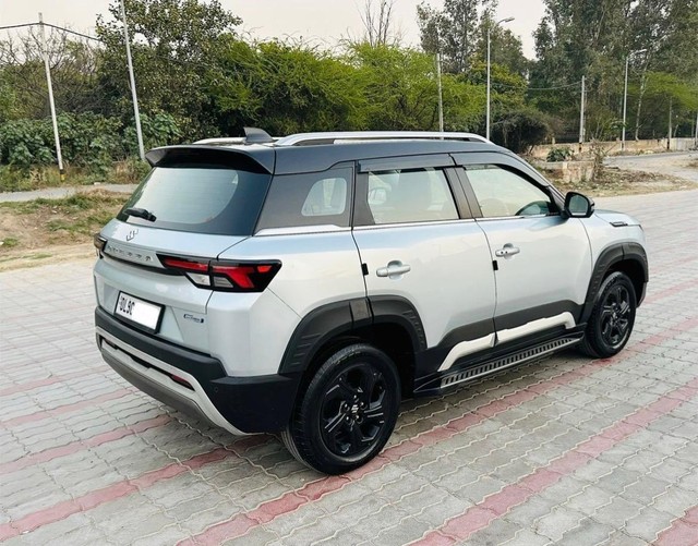 Second-hand 2022 Maruti Suzuki Brezza Zxi BSVI for sale in New Delhi-1