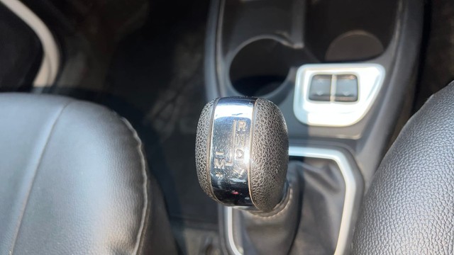 Second-hand 2018 Datsun RediGO AMT 1.0 T Option for sale in Ghaziabad-12