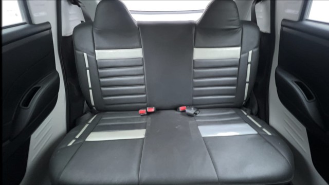 Second-hand 2018 Datsun RediGO AMT 1.0 T Option for sale in Ghaziabad-34