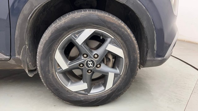 Second-hand 2020 Hyundai Venue SX BSVI for sale in Mumbai-17