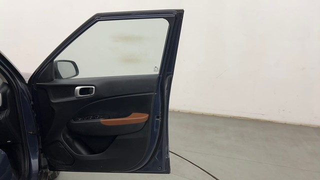 Second-hand 2020 Hyundai Venue SX BSVI for sale in Mumbai-16