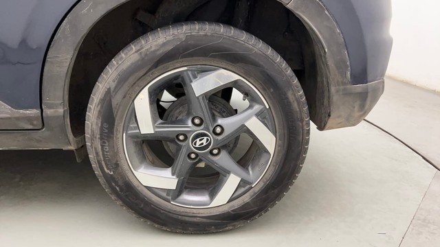 Second-hand 2020 Hyundai Venue SX BSVI for sale in Mumbai-19