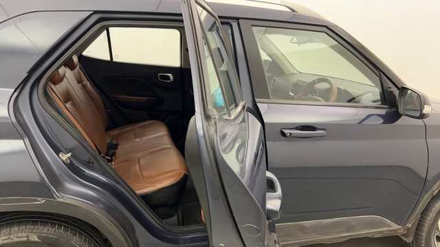 Second-hand 2020 Hyundai Venue SX BSVI for sale in Mumbai-23