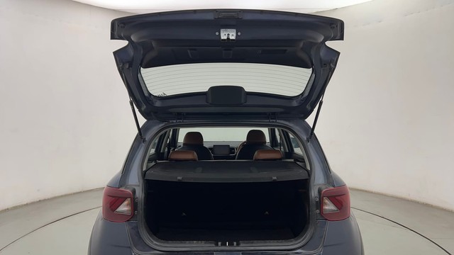 Second-hand 2020 Hyundai Venue SX BSVI for sale in Mumbai-31