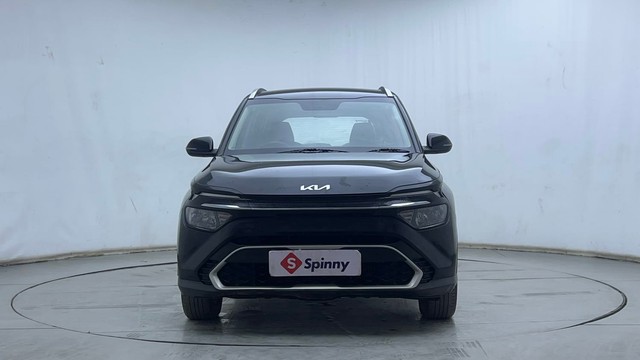 Second-hand 2022 Kia Carens Prestige Plus Diesel for sale in Hyderabad-7