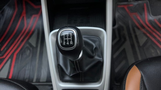 Second-hand 2023 Hyundai Venue SX for sale in Hyderabad-12