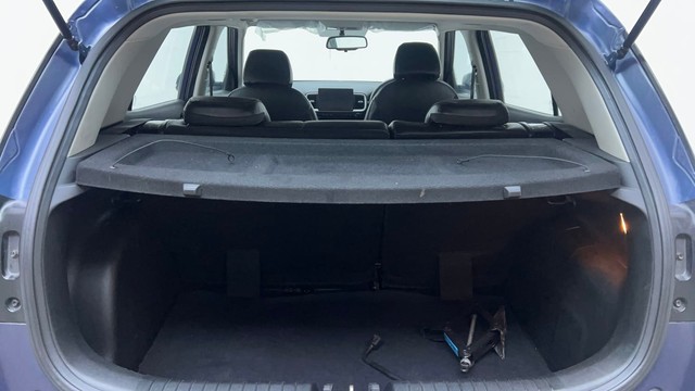 Second-hand 2023 Hyundai Venue SX for sale in Hyderabad-9