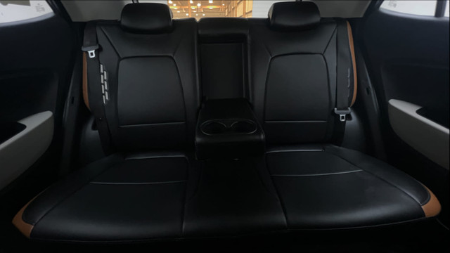 Second-hand 2023 Hyundai Venue SX for sale in Hyderabad-32