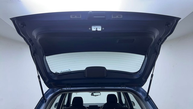 Second-hand 2023 Hyundai Venue SX for sale in Hyderabad-39