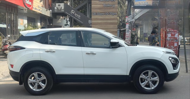 Second-hand 2019 Tata Harrier XZ BSIV for sale in New Delhi-7