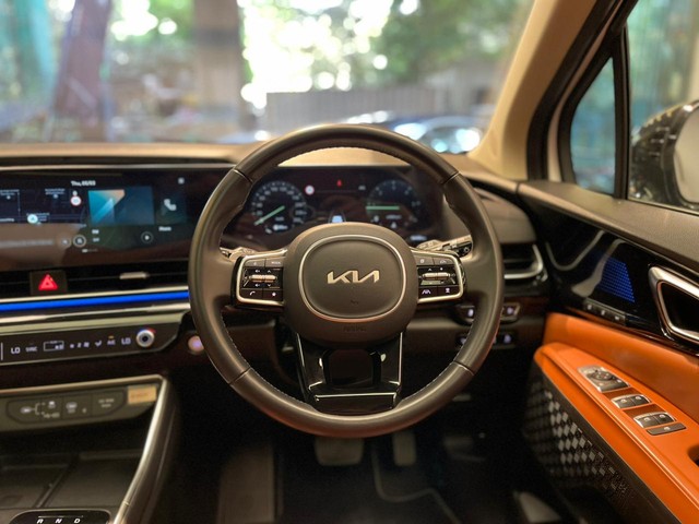 Second-hand 2024 Kia Carnival Limousine Plus for sale in Mumbai-18