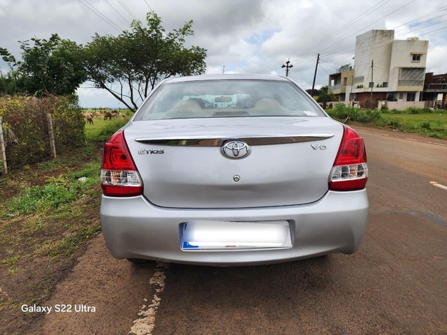 Second-hand 2015 Toyota Etios VD for sale in Kolhapur-2