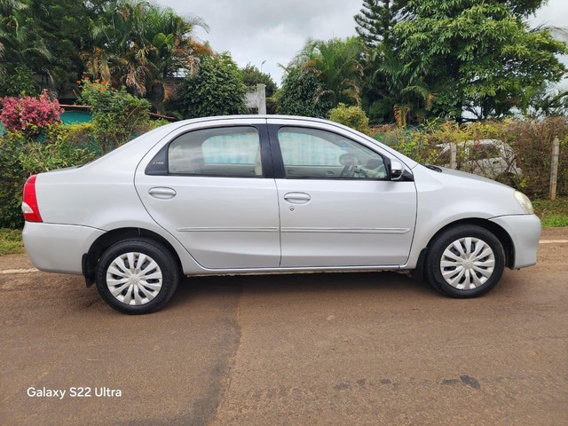 Second-hand 2015 Toyota Etios VD for sale in Kolhapur-1