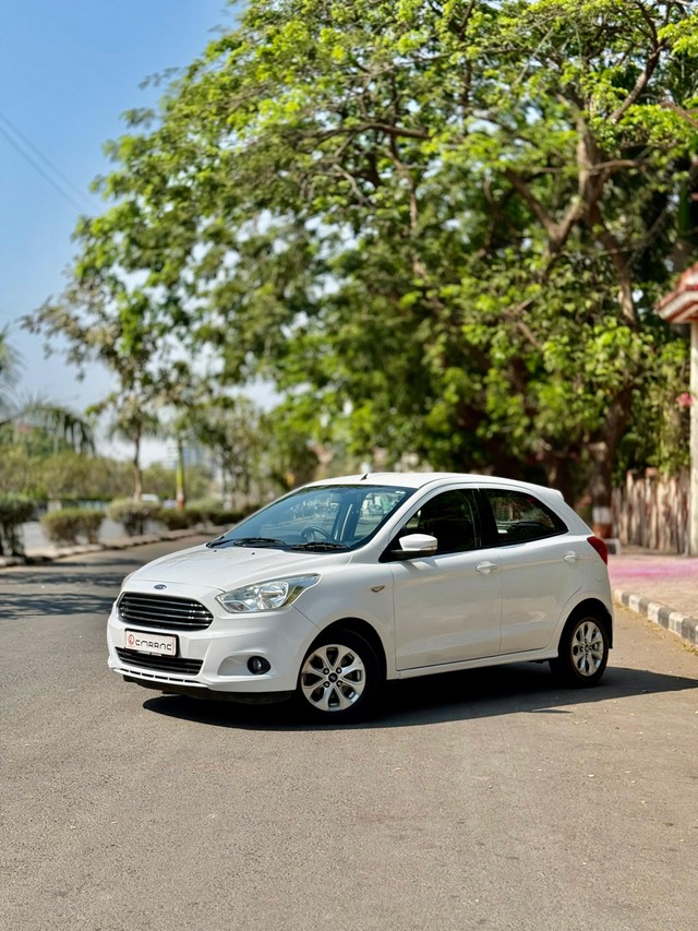 Second-hand 2016 Ford Figo 1.5P Titanium AT for sale in Surat-0