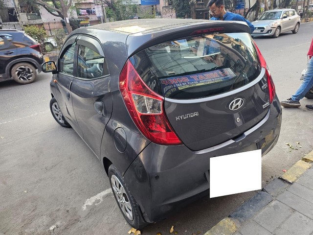 Second-hand 2015 Hyundai EON Magna Plus for sale in New Delhi-5