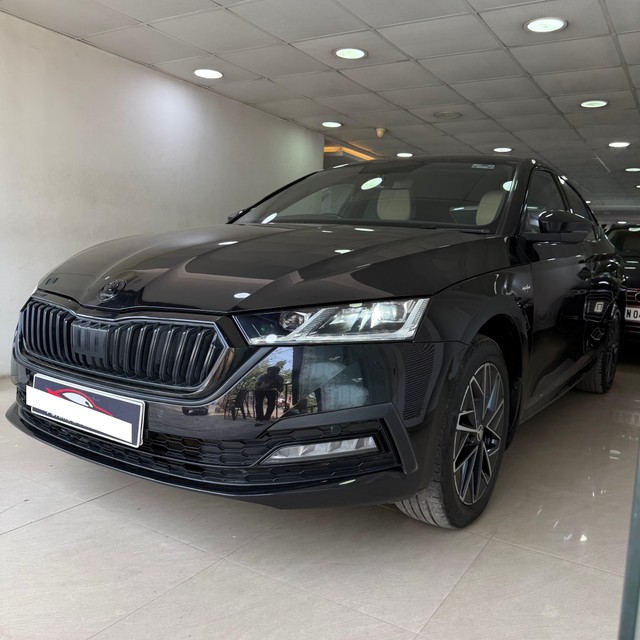 Skoda Octavia Laurin and Klement Second-hand 2022 Skoda Octavia Laurin and Klement for sale in Chennai-1
