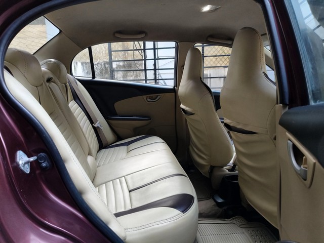 Second-hand 2013 Honda Amaze VX i-DTEC for sale in Hyderabad-7