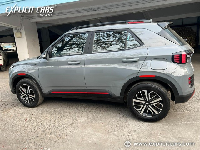 Second-hand 2024 Hyundai Venue S Opt Turbo DCT for sale in Kolkata-5