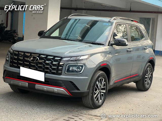 Second-hand 2024 Hyundai Venue S Opt Turbo DCT for sale in Kolkata-6