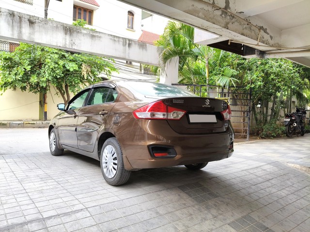 Maruti Suzuki Ciaz VDi Plus SHVS Second-hand 2016 Maruti Suzuki Ciaz VDi Plus SHVS for sale in Hyderabad-9