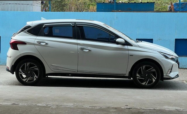 Second-hand 2021 Hyundai i20 Asta Turbo DCT for sale in Kolkata-1