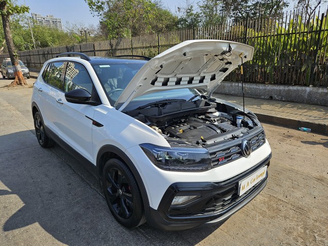 Second-hand 2024 Volkswagen Taigun 1.5 TSI GT Plus DSG ES for sale in Mumbai-26