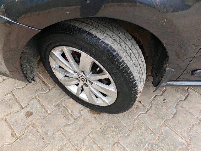 Second-hand 2017 Volkswagen Polo 1.2 MPI Highline for sale in Gurgaon-17