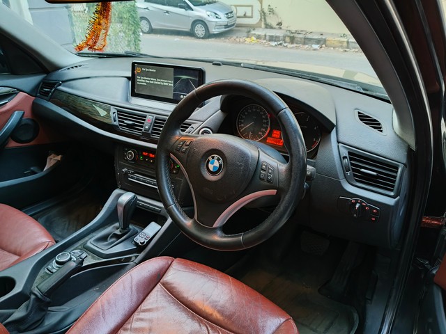 Second-hand 2011 BMW X1 sDrive20d for sale in Hyderabad-4