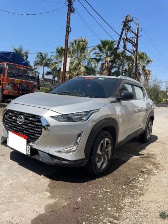 Second-hand 2021 Nissan Magnite XE BSVI for sale in Indore-3