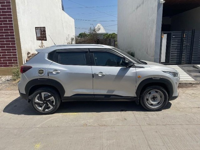 Second-hand 2021 Nissan Magnite XE BSVI for sale in Indore-4