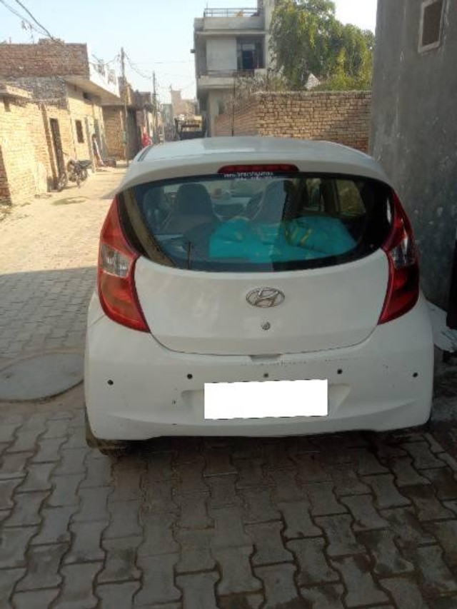 Hyundai EON Magna Plus Option Second-hand 2018 Hyundai EON Magna Plus Option for sale in Abohar-1