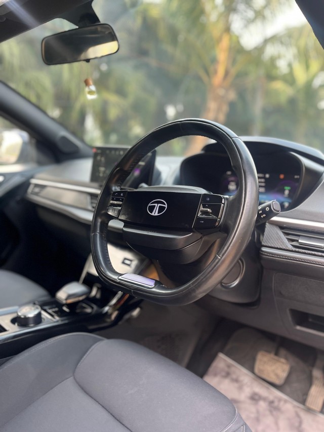 Second-hand 2023 Tata Nexon EV Fearless MR for sale in Mumbai-33