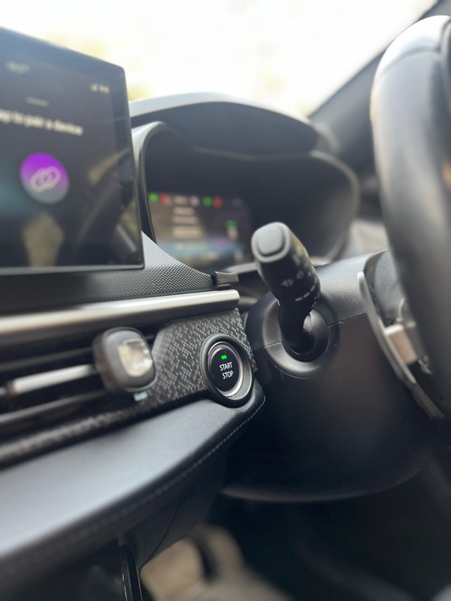 Second-hand 2023 Tata Nexon EV Fearless MR for sale in Mumbai-23