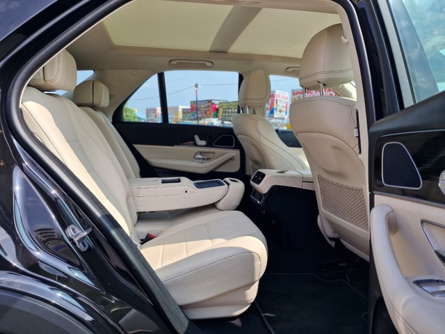 Second-hand 2023 Mercedes-Benz GLE 300d for sale in Chennai-11