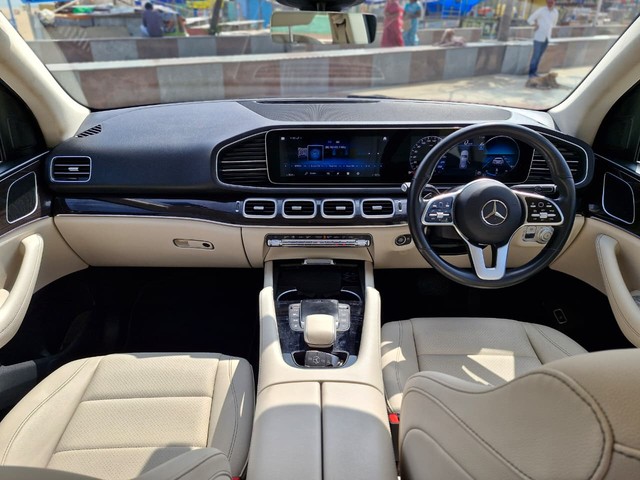 Second-hand 2023 Mercedes-Benz GLE 300d for sale in Chennai-7
