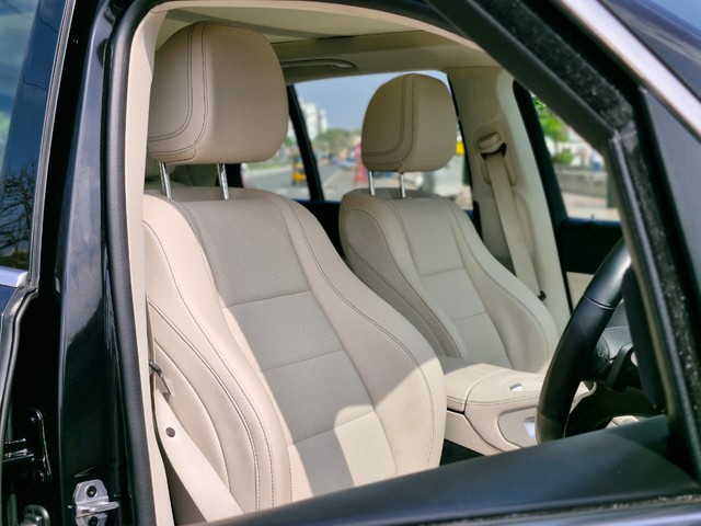 Second-hand 2023 Mercedes-Benz GLE 300d for sale in Chennai-10