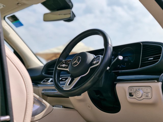 Second-hand 2023 Mercedes-Benz GLE 300d for sale in Chennai-9