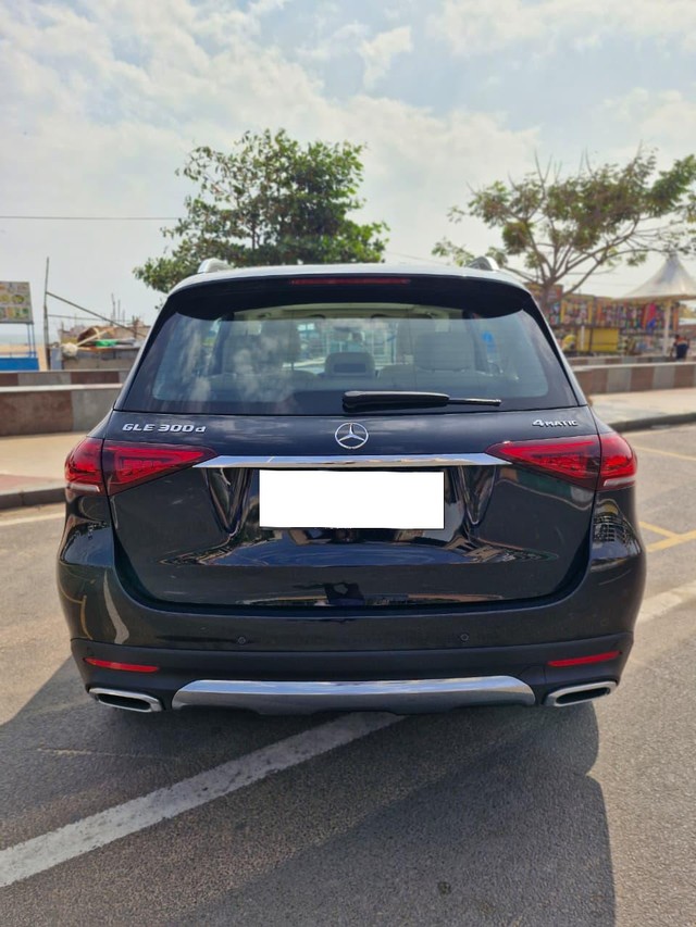 Second-hand 2023 Mercedes-Benz GLE 300d for sale in Chennai-2