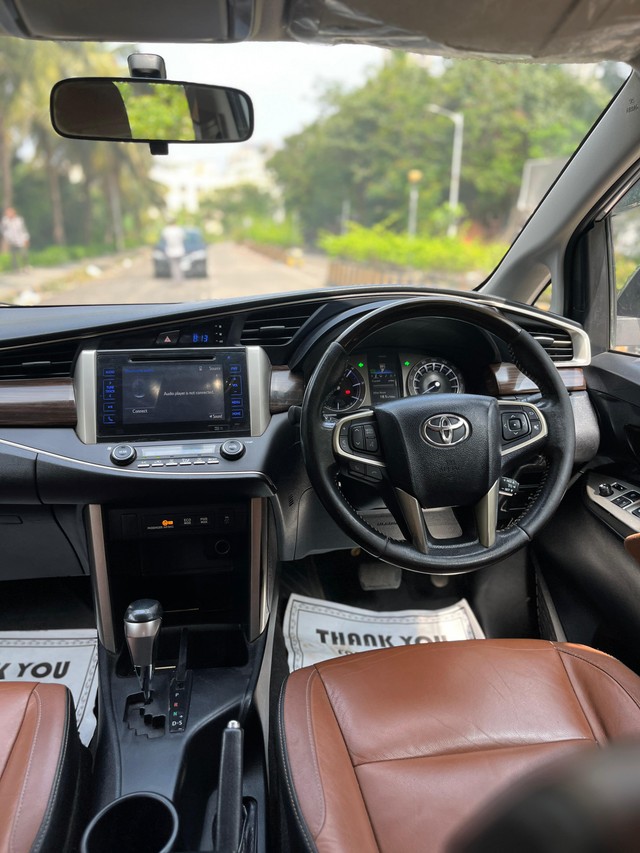 Second-hand 2016 Toyota Innova Crysta 2.8 ZX AT BSIV for sale in Mumbai-43
