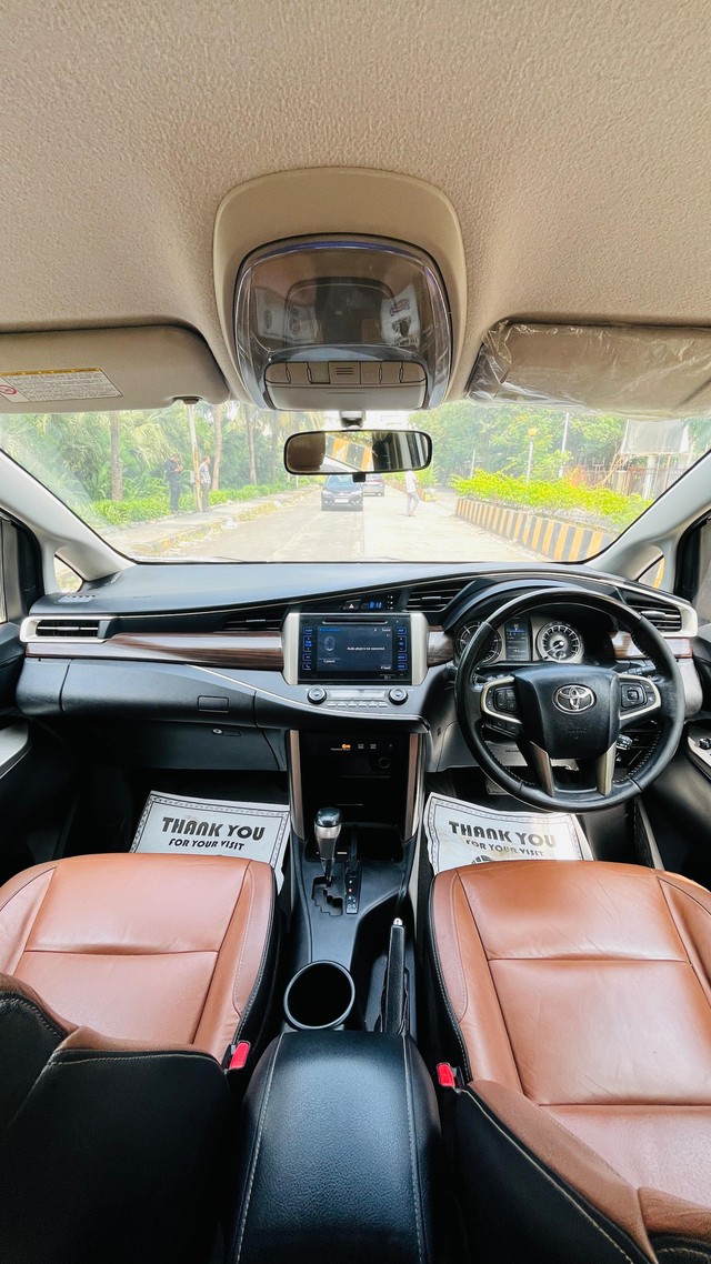 Second-hand 2016 Toyota Innova Crysta 2.8 ZX AT BSIV for sale in Mumbai-40