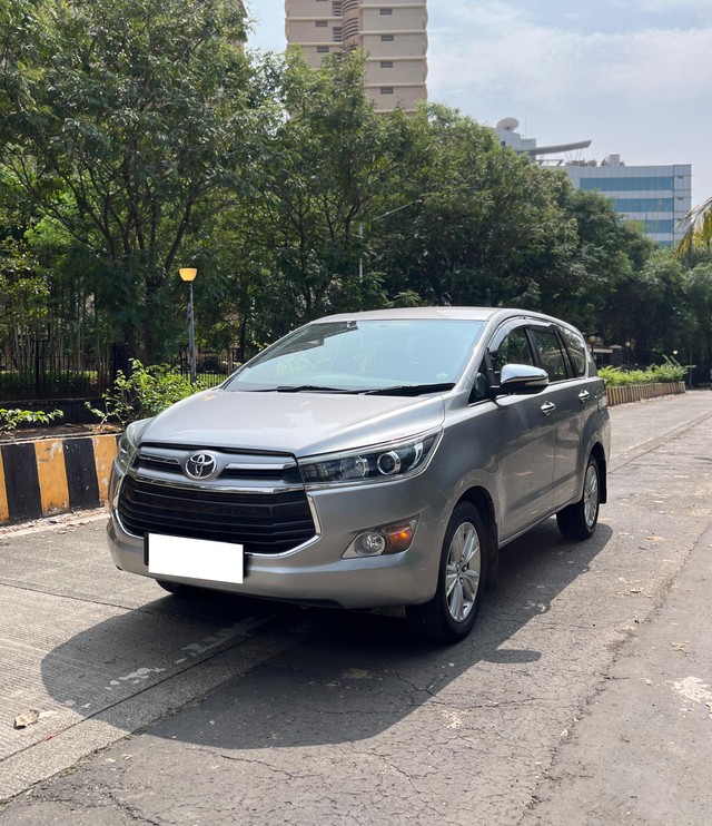 Second-hand 2016 Toyota Innova Crysta 2.8 ZX AT BSIV for sale in Mumbai-3