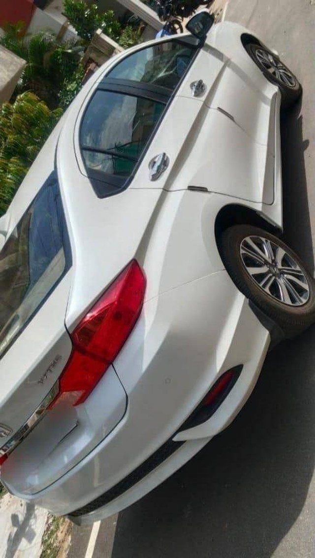 Second-hand 2022 Honda City V MT for sale in Chennai-7