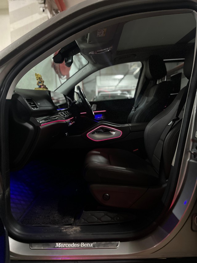 Mercedes-Benz GLS 400d 4MATIC Second-hand 2023 Mercedes-Benz GLS 400d 4MATIC for sale in Mumbai-13