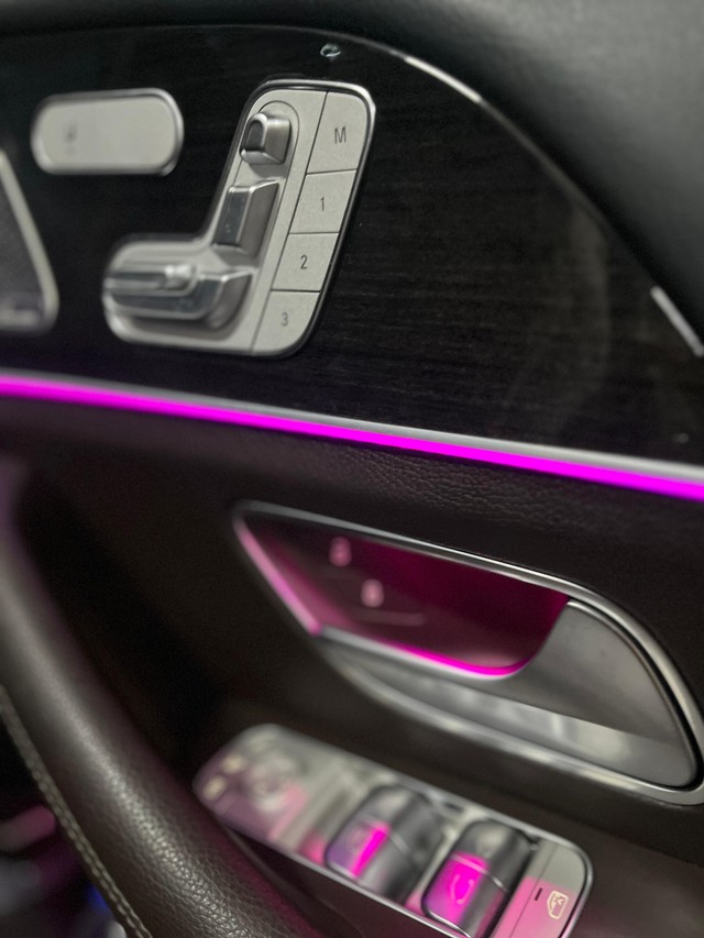 Mercedes-Benz GLS 400d 4MATIC Second-hand 2023 Mercedes-Benz GLS 400d 4MATIC for sale in Mumbai-37