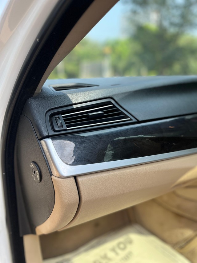 Second-hand 2014 BMW 5 Series 520d Luxury Line for sale in Mumbai-53