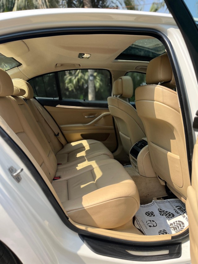 Second-hand 2014 BMW 5 Series 520d Luxury Line for sale in Mumbai-50