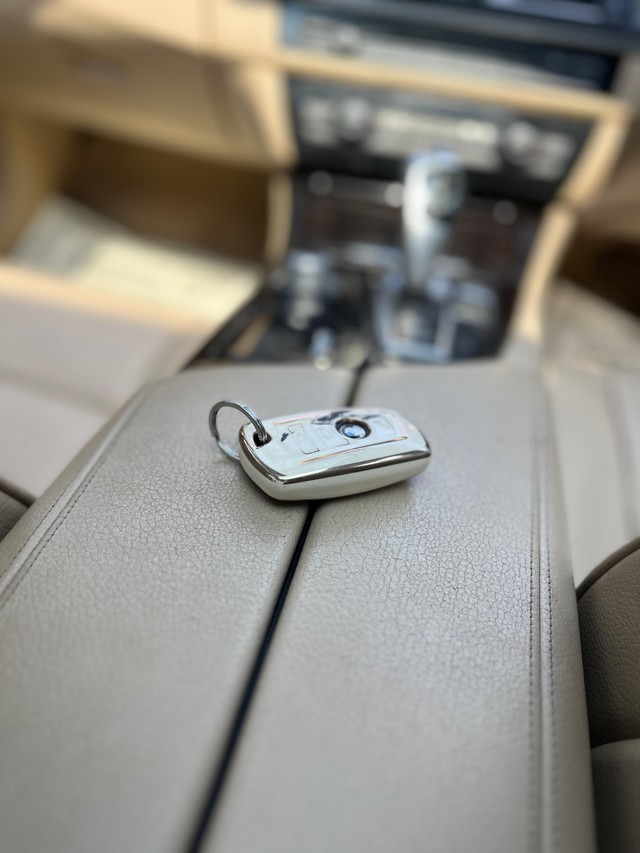 Second-hand 2014 BMW 5 Series 520d Luxury Line for sale in Mumbai-26