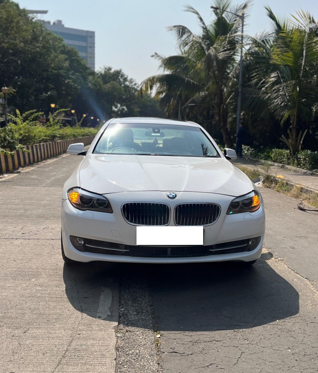 Second-hand 2014 BMW 5 Series 520d Luxury Line for sale in Mumbai-5