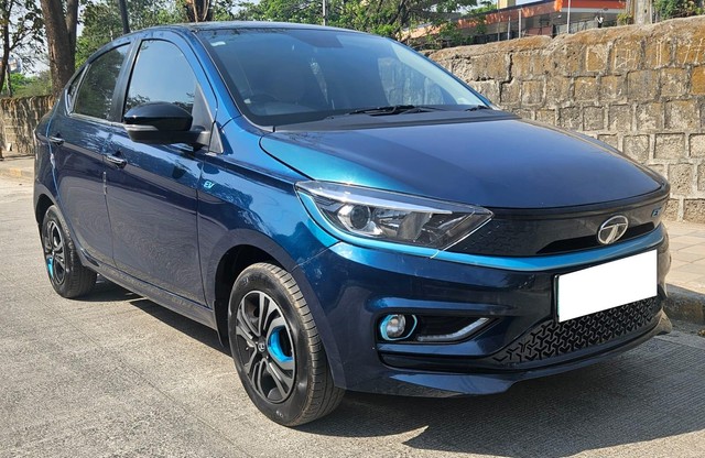 Second-hand 2023 Tata Tigor EV XZ Plus LUX for sale in Pune-0